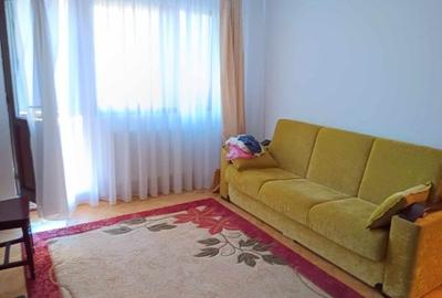 Podul de Piatra la 5 minute de Palas Mall apartament 2 camere 53 mp cu CT
