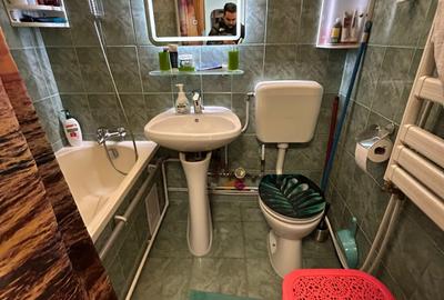 1 Decembrie 3 Camere Etaj 1 Centrala Proprie Instalatii Schimbate 12 Min Metrou - 10