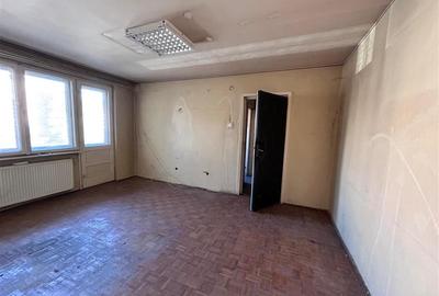 Apartament cu 3 camere semidecomandat în Central - 10