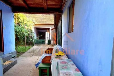 Casă cu 4 camere cu Teren 992 Mp în Suplacu de Tinca