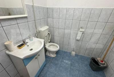 Spațiu comercial, de 35 mp, în Central - 5