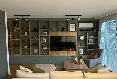 Apartament unic -Malul lacului Straulesti -Curte proprie 40 mp - 2