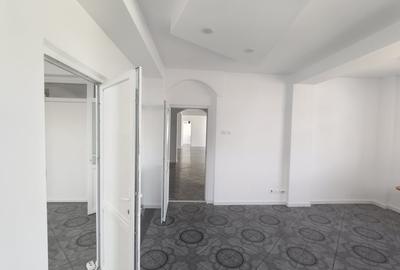 Spatiu comercial/ birouri/ cabinete medicale - 16