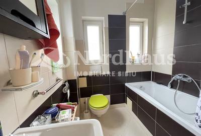 Casă cu 5 camere cu Teren 500 Mp în Șura Mică - 11