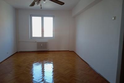 Apartament central 4 camere - 3