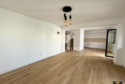 Apartament cu 3 camere decomandat în Polonă - 2