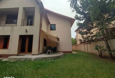 Casă cu 5 camere cu Canalizare în Central - 13