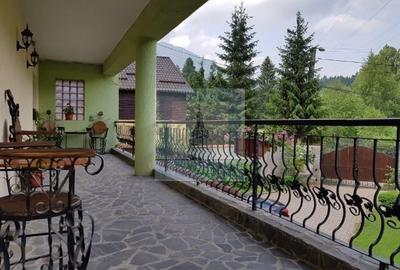 Casa/Villa 10 camere ,322 mp utili, teren 796 mp- zona 7 scari/ Sacele - 3