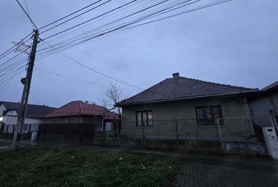 Sag - DN 59 -Casa si Teren 1876 mp - front 14 m - 2