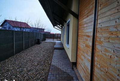 Casă cu 4 camere cu Teren 860 Mp în Sânandrei - 13