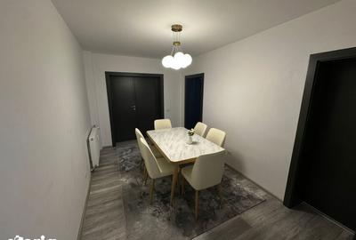 Apartament cu 4 camere în Ultracentral