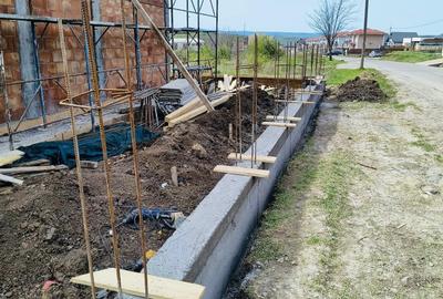 Casă individuală cu 4 camere cu Canalizare în Cug - 13