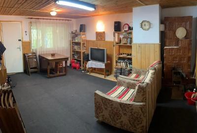 Casă cu 5 camere cu Teren 411 Mp în Lepșa - 11