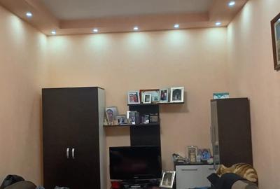 Vand Casa in Roman - 1