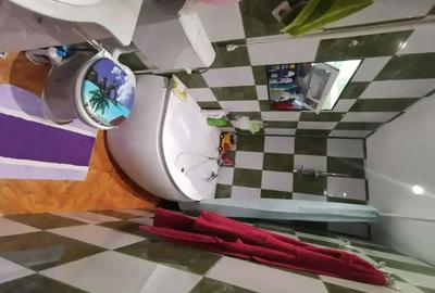 Casă cu 2 camere cu Teren 2800 Mp în Strezeni - 4