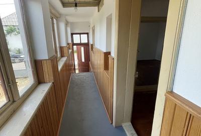Casă cu 4 camere în Domnești - 6