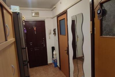 Apartament cu 3 camere semidecomandat în Dristor - 2