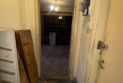 Apartament cu 3 camere semidecomandat în Romană - 4