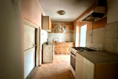 Casă individuală cu 4 camere cu Canalizare în Utvin - 3