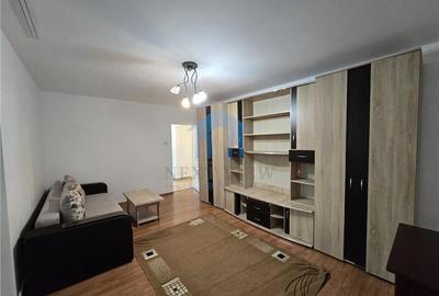 Apartament cu 2 camere decomandat, mobilat în Între Lacuri