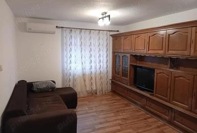Apartament cu 3 camere decomandat în Central - 1