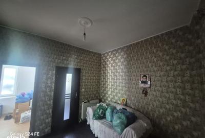 Casă cu 4 camere în Ștefan cel Mare - 6