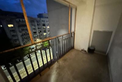 Apartament cu 3 camere decomandat în Calea Călărașilor - 12