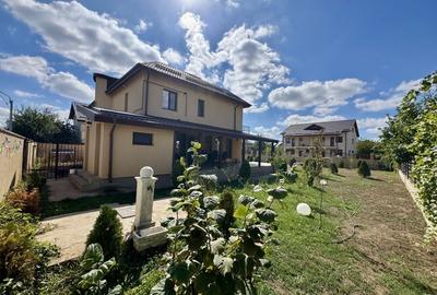 Berceni - VILĂ UNICAT, spațioasă, curte 1.000 mp, la 7 min metrou - 50