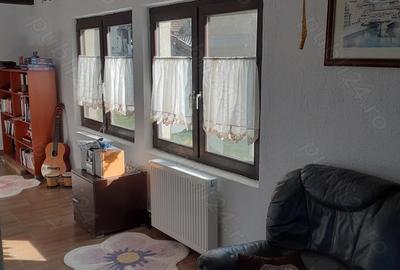 Casă cu 4 camere cu Teren 1400 Mp în Urvișu de Beliu - 3