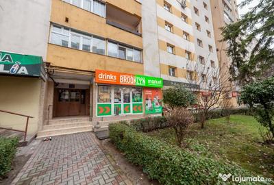 Spațiu comercial, de 40 mp, în Nord - 5