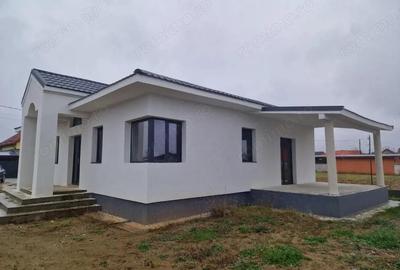 Casa moderna confortabila, in Mocira, perfecta pentru familie - 2