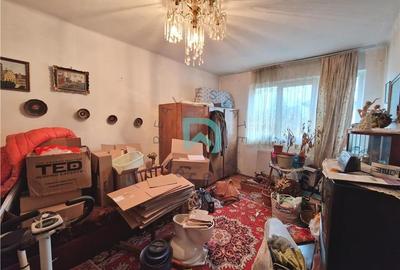 Apartament 2 camere, decomandat, Tractorul - 1