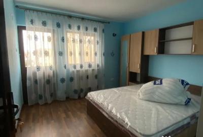 Apartament cu 7 camere decomandat în Podu Roș - 9
