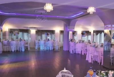 Spațiu comercial, de 293 mp, în Central - 2