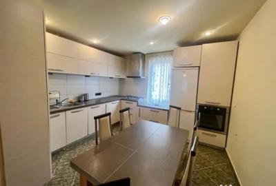 Apartament cu 4 camere decomandat în Tudor - 5