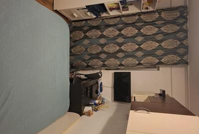Apartament cu 3 camere decomandat în 9 Mai - 9