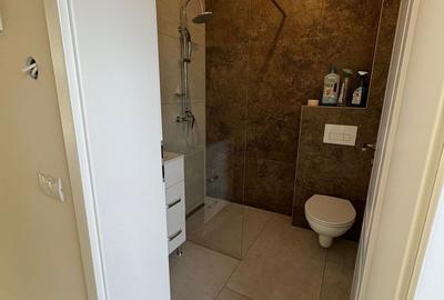 Casă cu 4 camere cu Teren 500 Mp în Central - 3