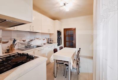 Casa cocheta in zona centrala cu potential si functionalitate excelenta - 6