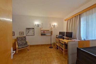 Casă cu 6 camere cu Teren 912 Mp în Pasărea - 3