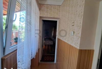 Casă cu 4 camere cu Teren 1439 Mp în Central - 8