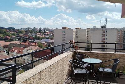 Apartament cu 3 camere decomandat în Central - 9