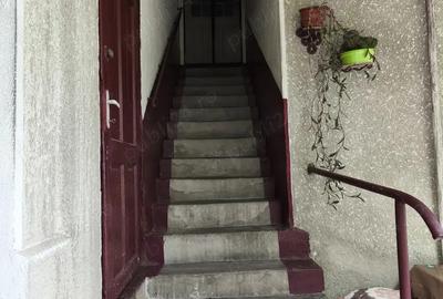 Casă cu 8 camere cu Teren 415 Mp în Drăgășani - 4
