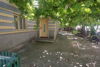 Casă cu 3 camere în Năvodari - 1