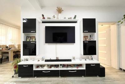 Casă cu 3 camere cu Teren 250 Mp în Moșnița Nouă