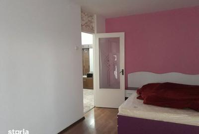 Garsonieră decomandată în Tei - 1