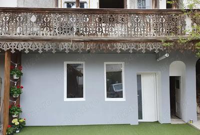 Apartament cochet la casa, curte comuna, pretabil regim hotelier
