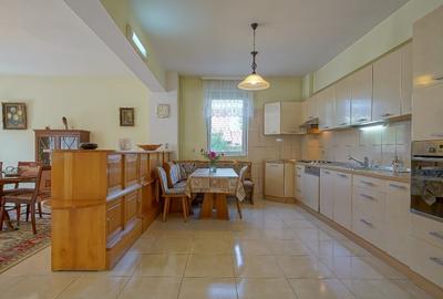 Casă individuală cu 5 camere cu Canalizare în Tractorul - 4