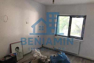 Apartament 4 camere decomandat centrala 83mp renovat etaj 1 Craiovita - 1