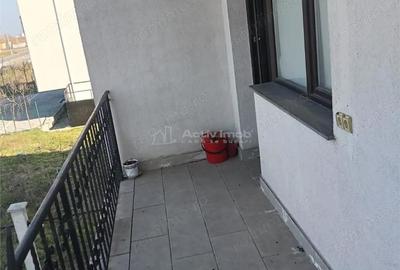 Apartament cu 2 camere decomandat în Lazu - 11