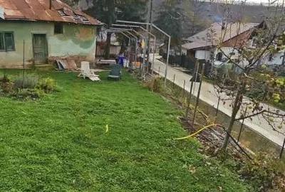 Teren intravilan cu casa veche Mioveni, zona Faget - 3